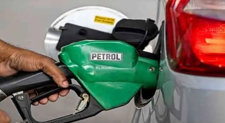 বিশ্ববাজারে কমেছে জ্বালানি তেলের দাম